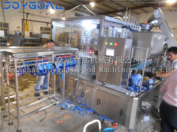 2018-10-22 zld-2a 5 liter spout pouch filling capping machine